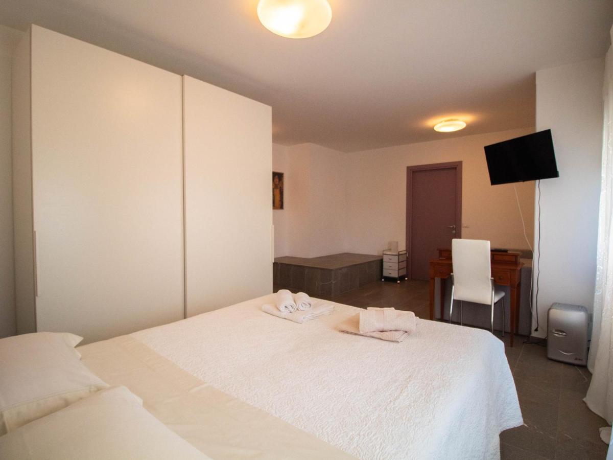 Bed Adelaide Hotel Cividale Del Friuli Bagian luar foto
