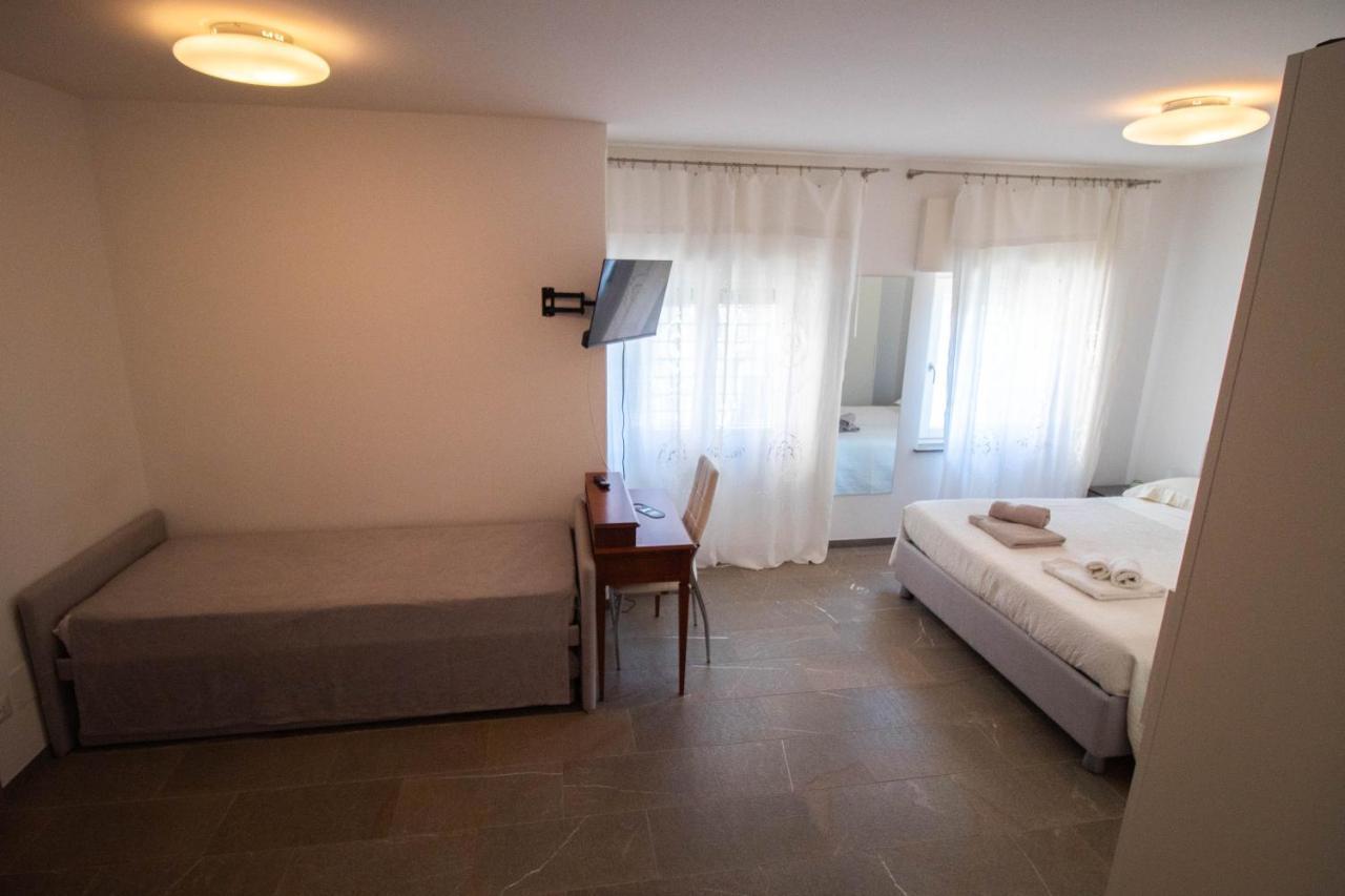 Bed Adelaide Hotel Cividale Del Friuli Bagian luar foto